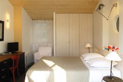 Location maison de caractere Hôtel le Sénéchal - Ars en Ré
