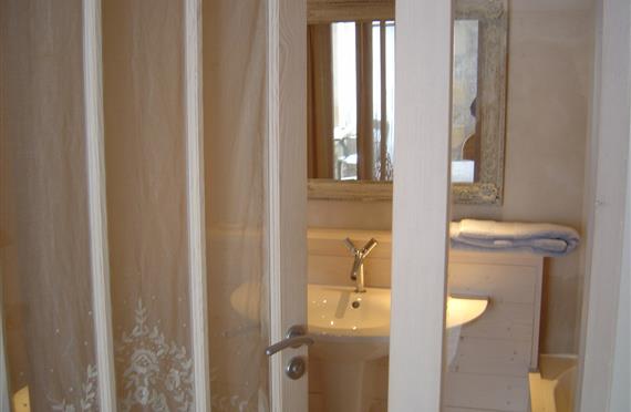 Hotel Ile de Ré avec chambres de caractère dans un hotel de charme Ars en Ré